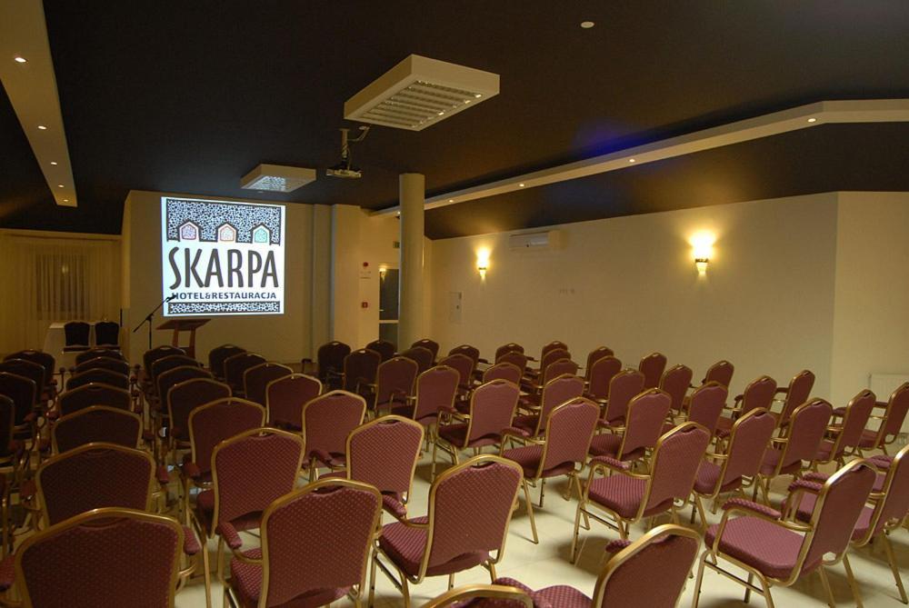 Hotel Skarpa Sejny Exterior photo